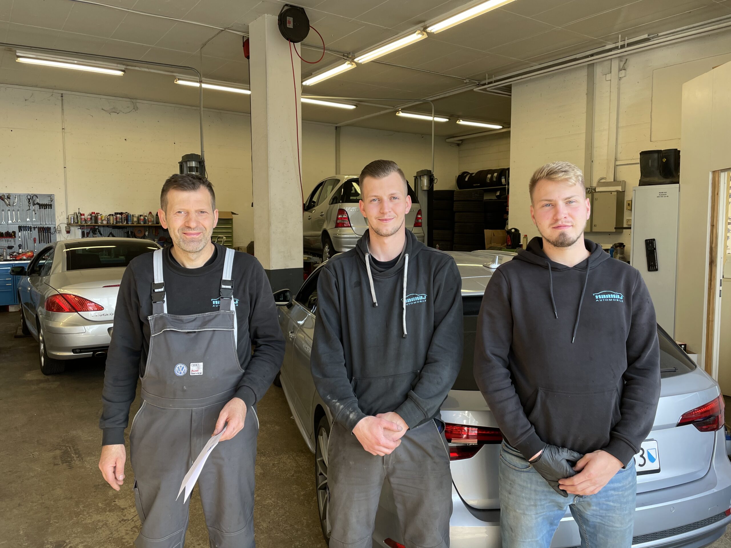 Das Team von Markaj Automobilen